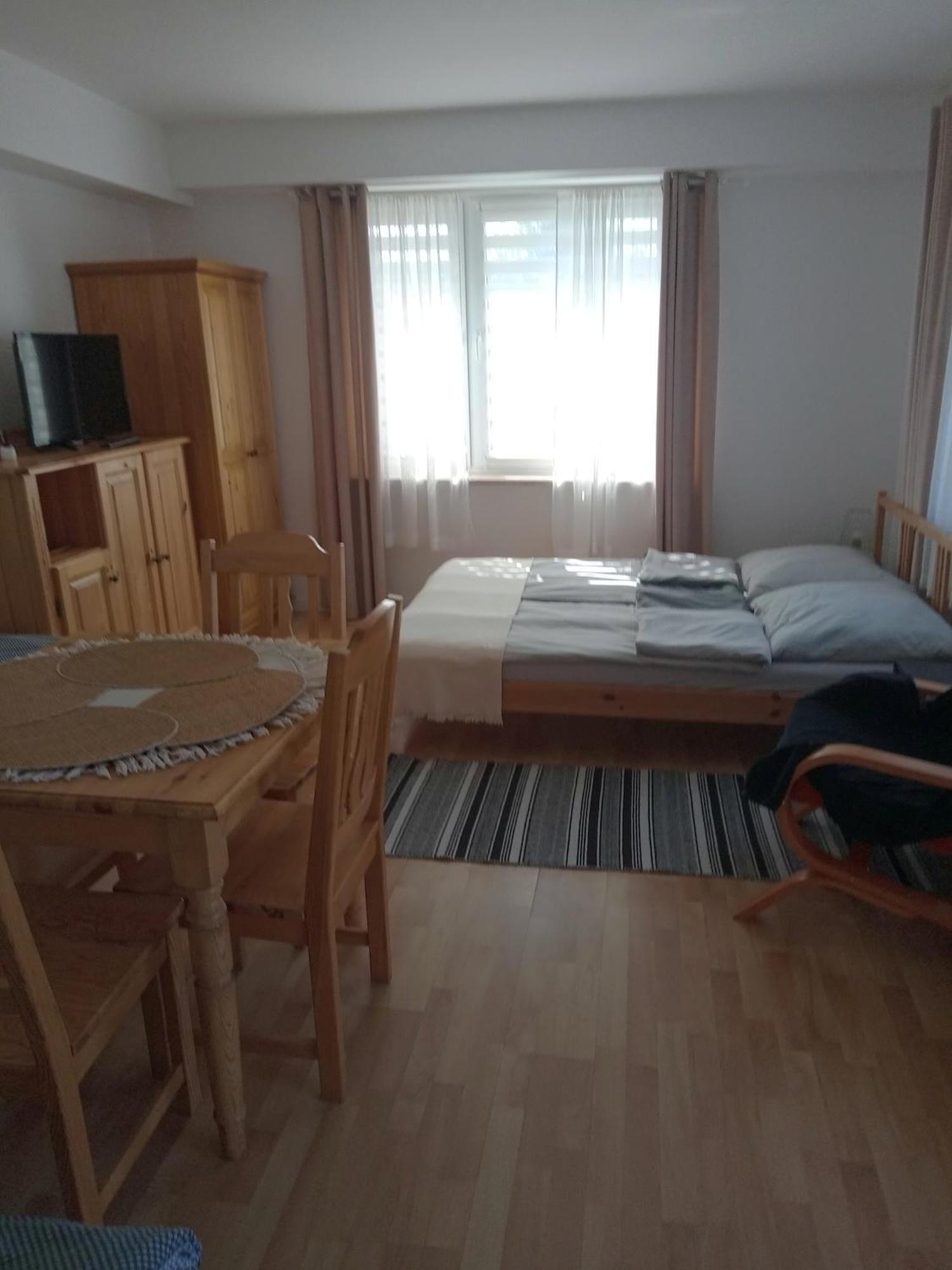 Pokoje U Bozeny Apartment ออสตรอวอ ภายนอก รูปภาพ