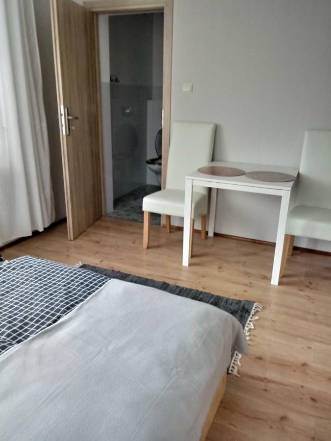 Pokoje U Bozeny Apartment ออสตรอวอ ภายนอก รูปภาพ